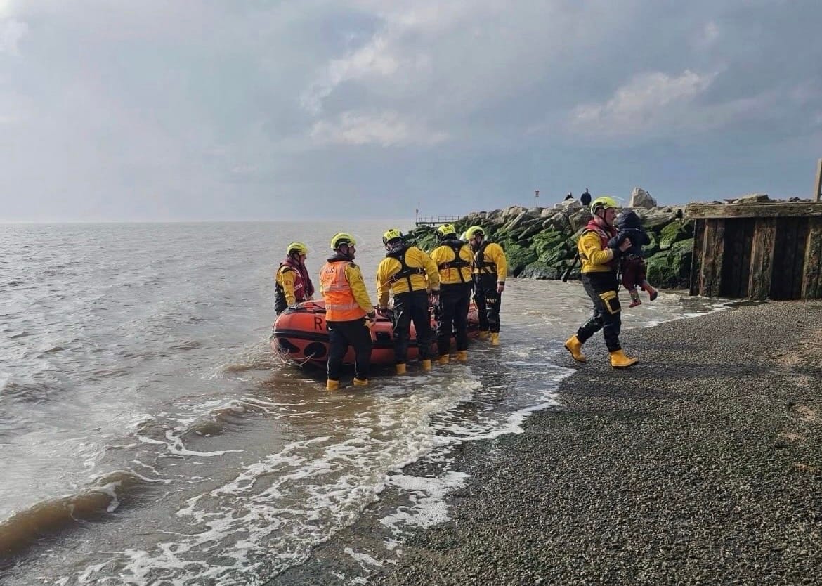 Adults and child rescued from Little Eye